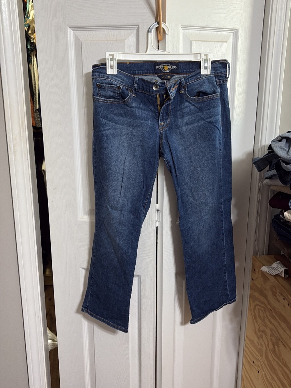Jean capri